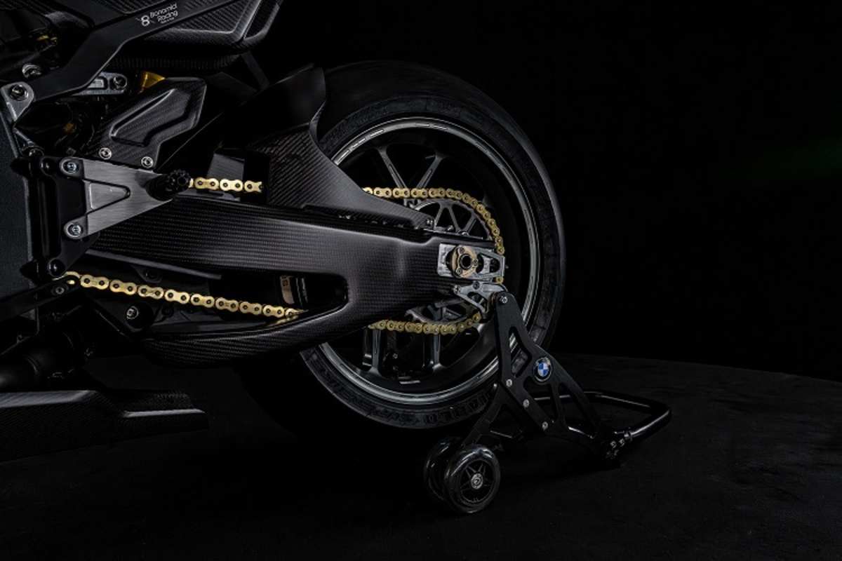 Gönnt uns BMW 2027 wirklich eine Unterzugschwinge aus Karbon?