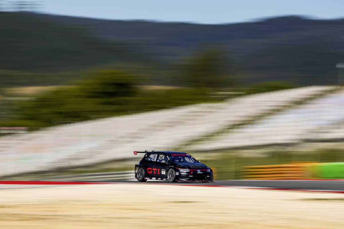 Der VW Golf GTI Clubsport 24h bei Testfahrten in Portimão