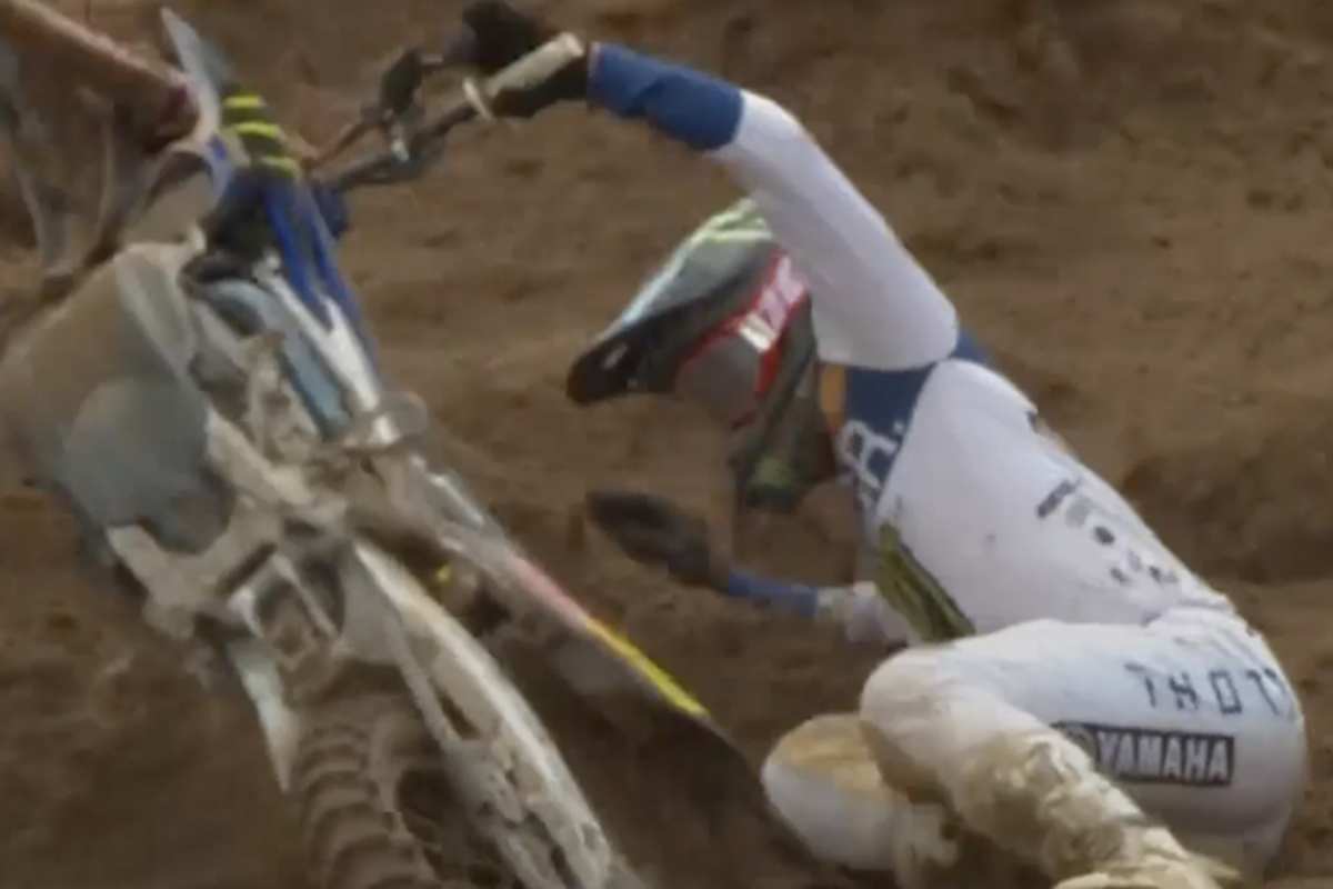 Deegan stürzte im zweiten Lauf in Führung liegend