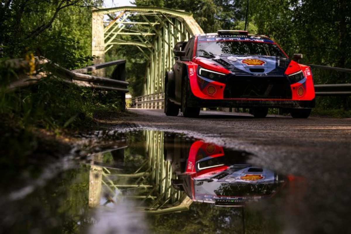 Hyundai-Pilot Thierry Neuville macht wichtige Position gut