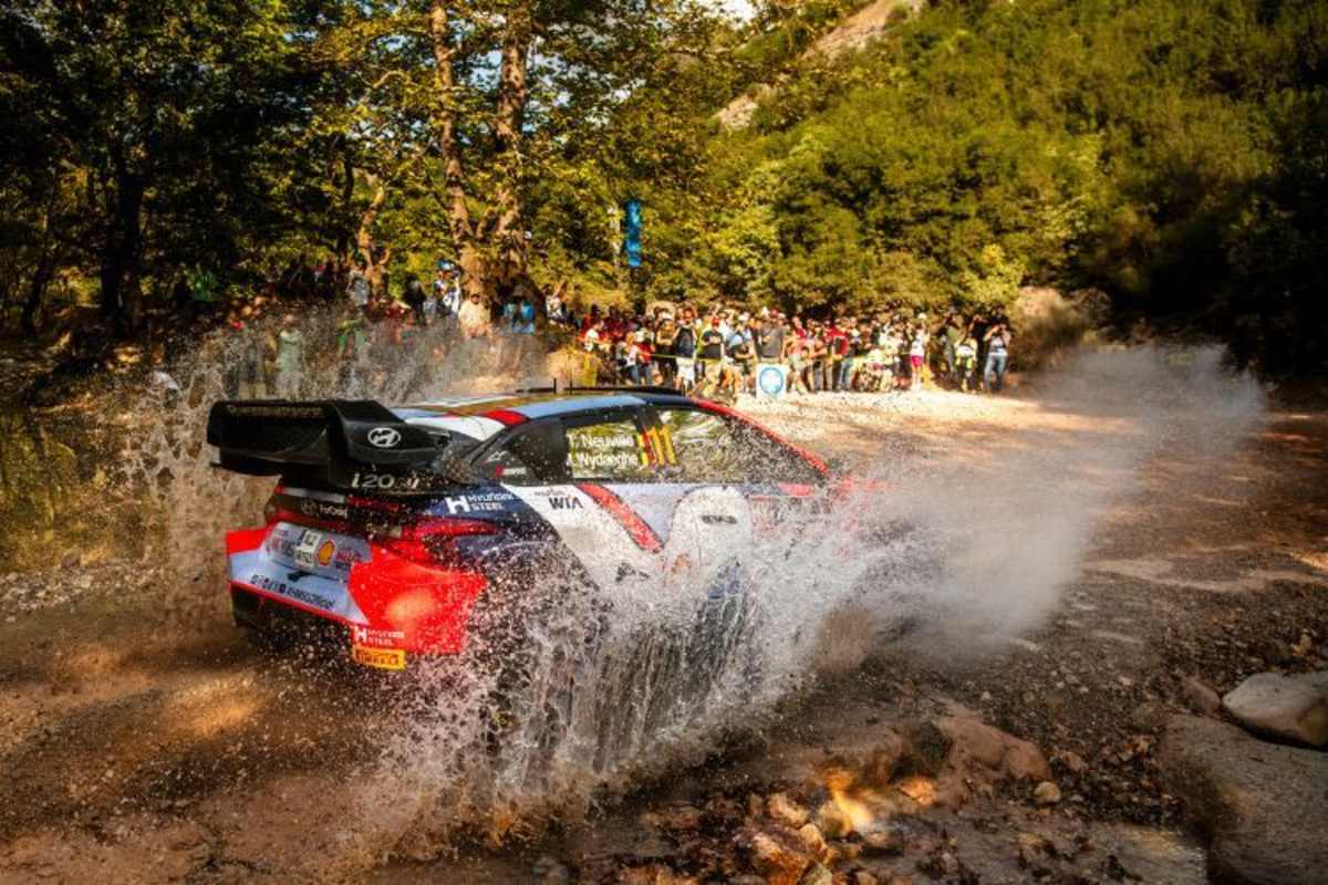 Hyundai-Pilot Neuville: Wasser marsch vor dem Triumph
