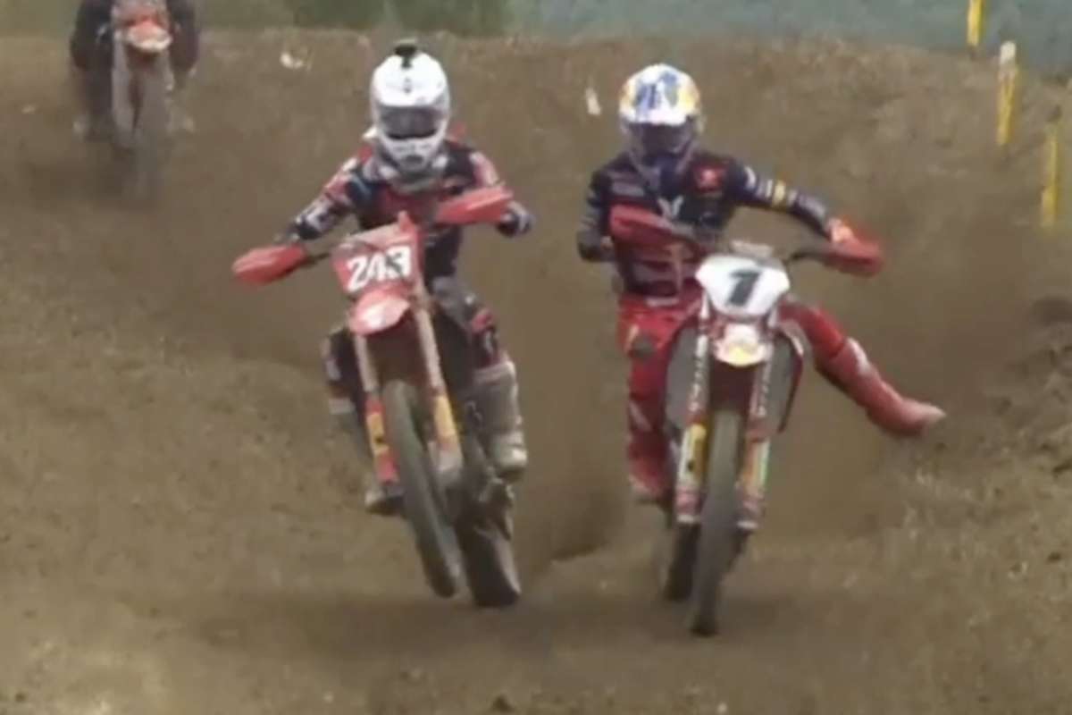 Tim Gajser setzt sich jeden Jorge Prado durch und übernimmt die Führung