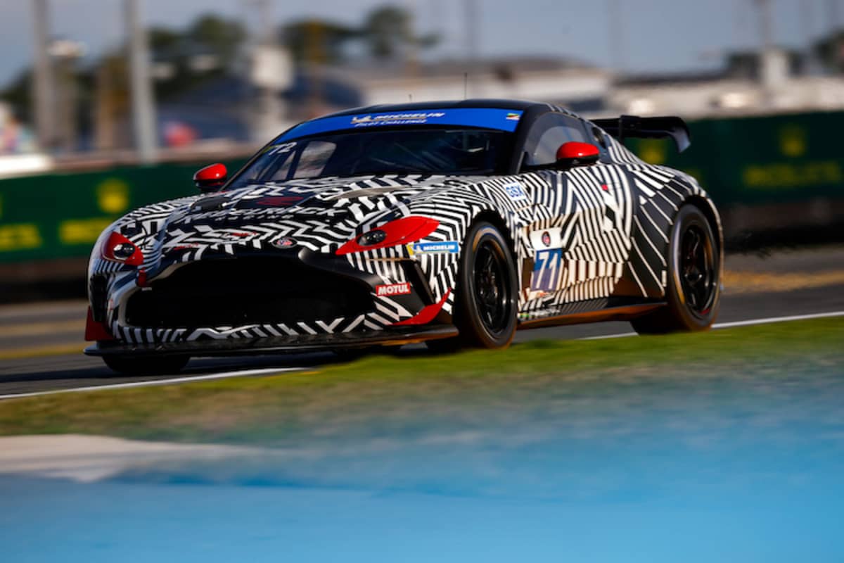 Der neue Aston Martin Vantage GT4