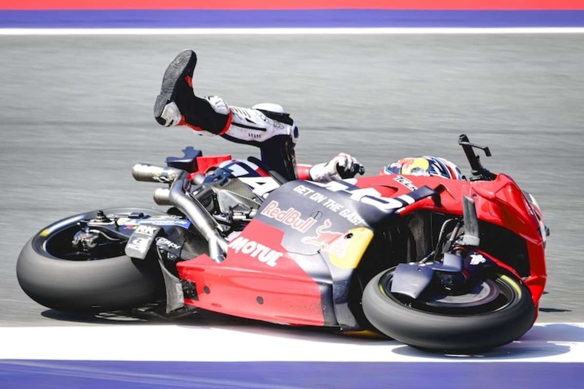 Kleiner Sturz mit großer Folge – für den folgenden Highspeed-Crash