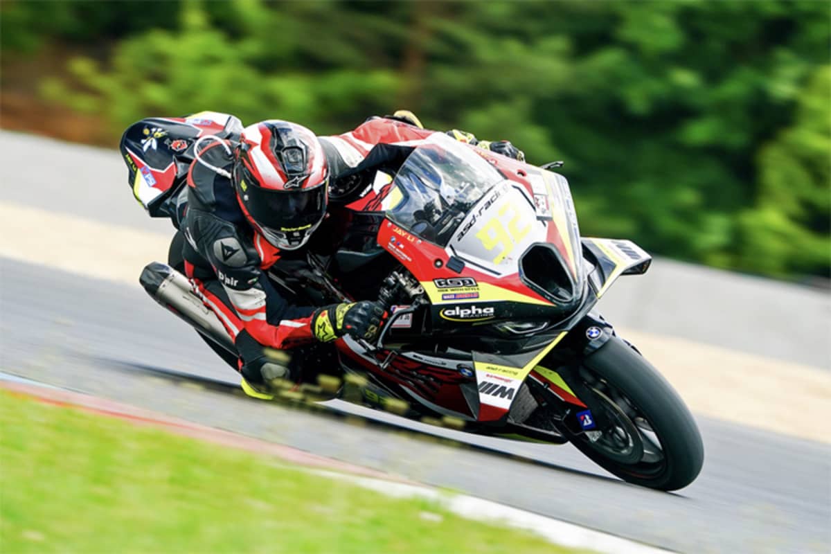 Starke Performance von Jennifer Lehmann im BMW RR Cup