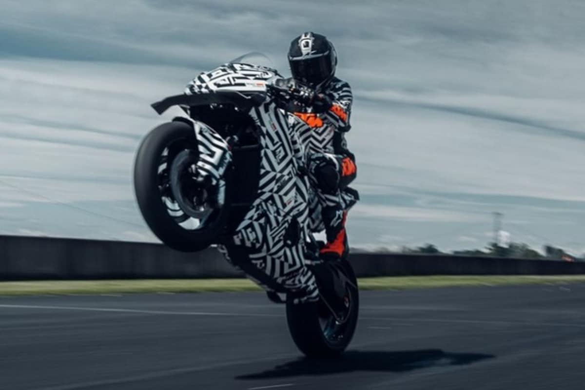 Zur Schonung des Vorderrads reicht die Power des Reihenzeizylinders schon mal