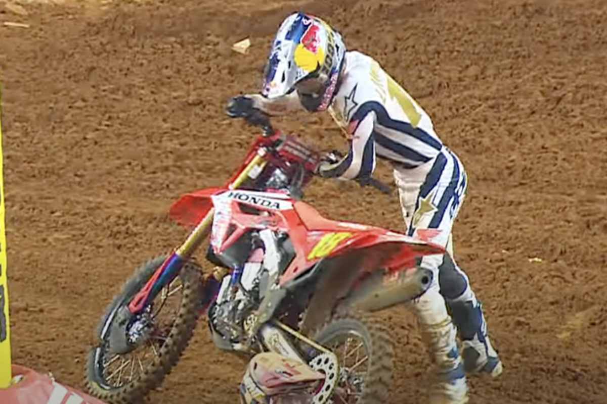 Jett Lawrence stürzte in Arlington gleich zweimal