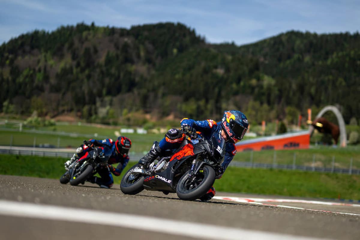 Bike-Artist Fabio Wibmer auf dem Red Bull Ring
