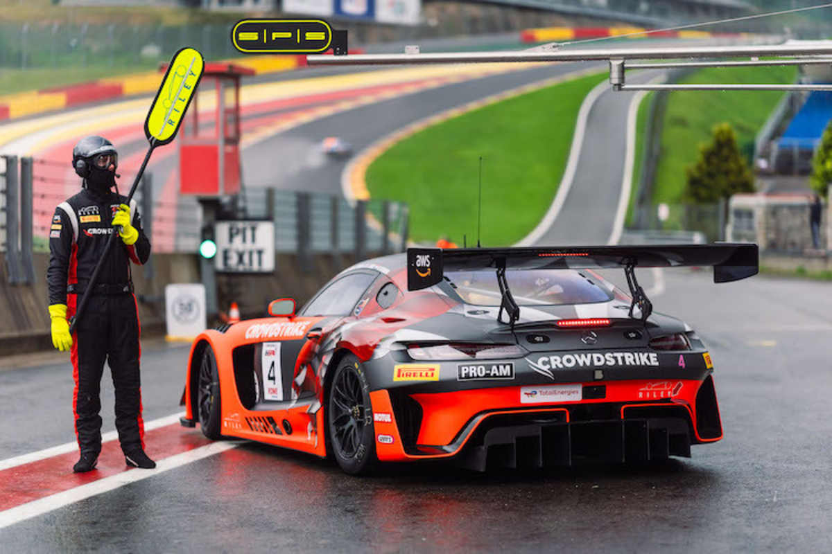 CrowdStrike by Riley peilt den Pro-Am-Sieg an