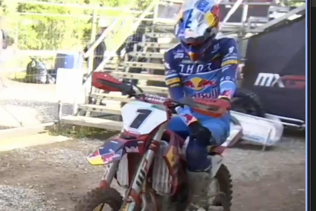 Jorge Prado muss das Rennen nach vier Runden aufgeben