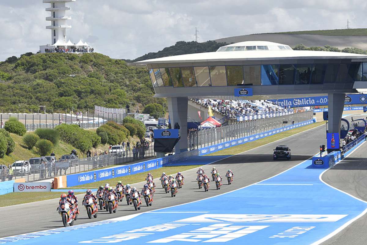 Red Bull Rookies vor großer Kulisse