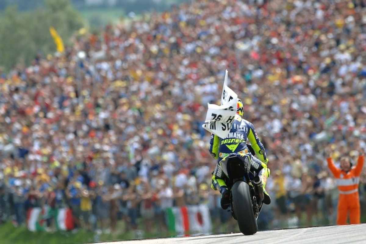 2005 kamen 216.457 Zuschauer (über drei Tage) an den Sachsenring