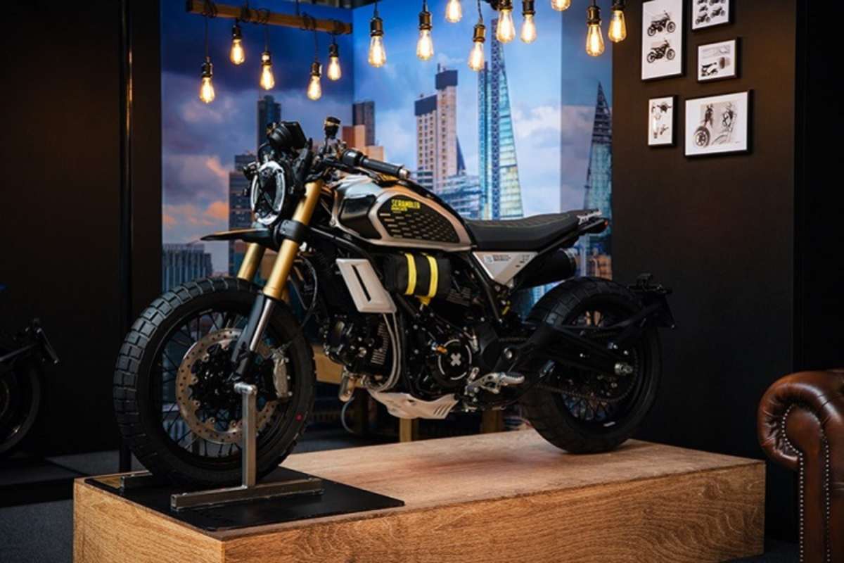 Ducati Scrambler RR24I: Alles abgeschraubt, was zur Fortbewegung nicht gebraucht wird