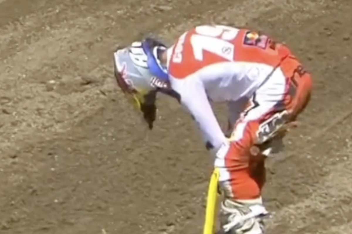 Sacha Coenen musste sich nach dem Crash erst einmal sammeln