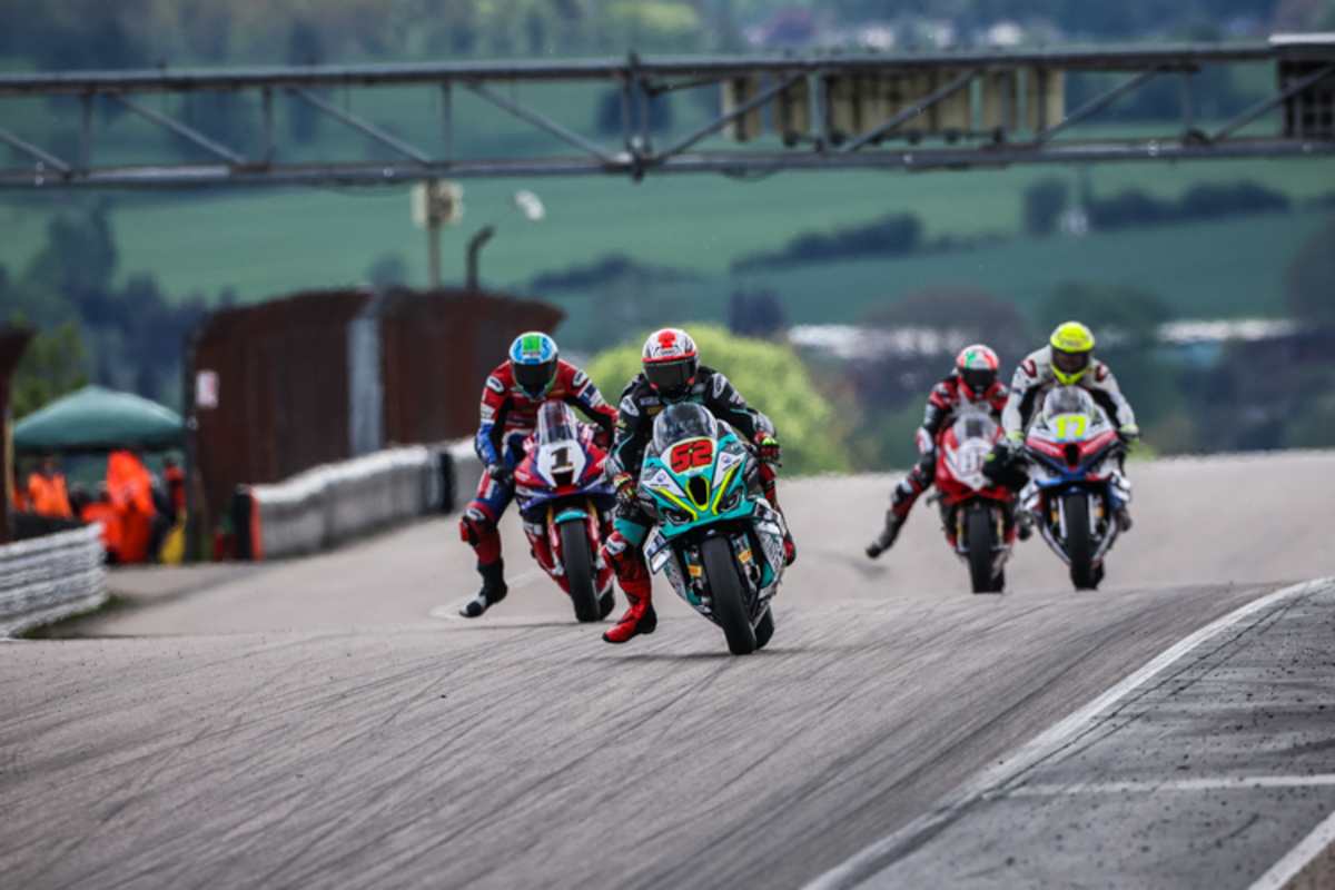 Es kann nur einen geben in der ersten Kurve