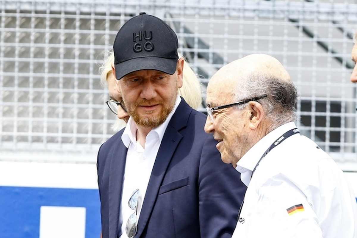 Ministerpräsident Michael Kretschmer mit Dorna-CEO Carmelo Ezpeleta
