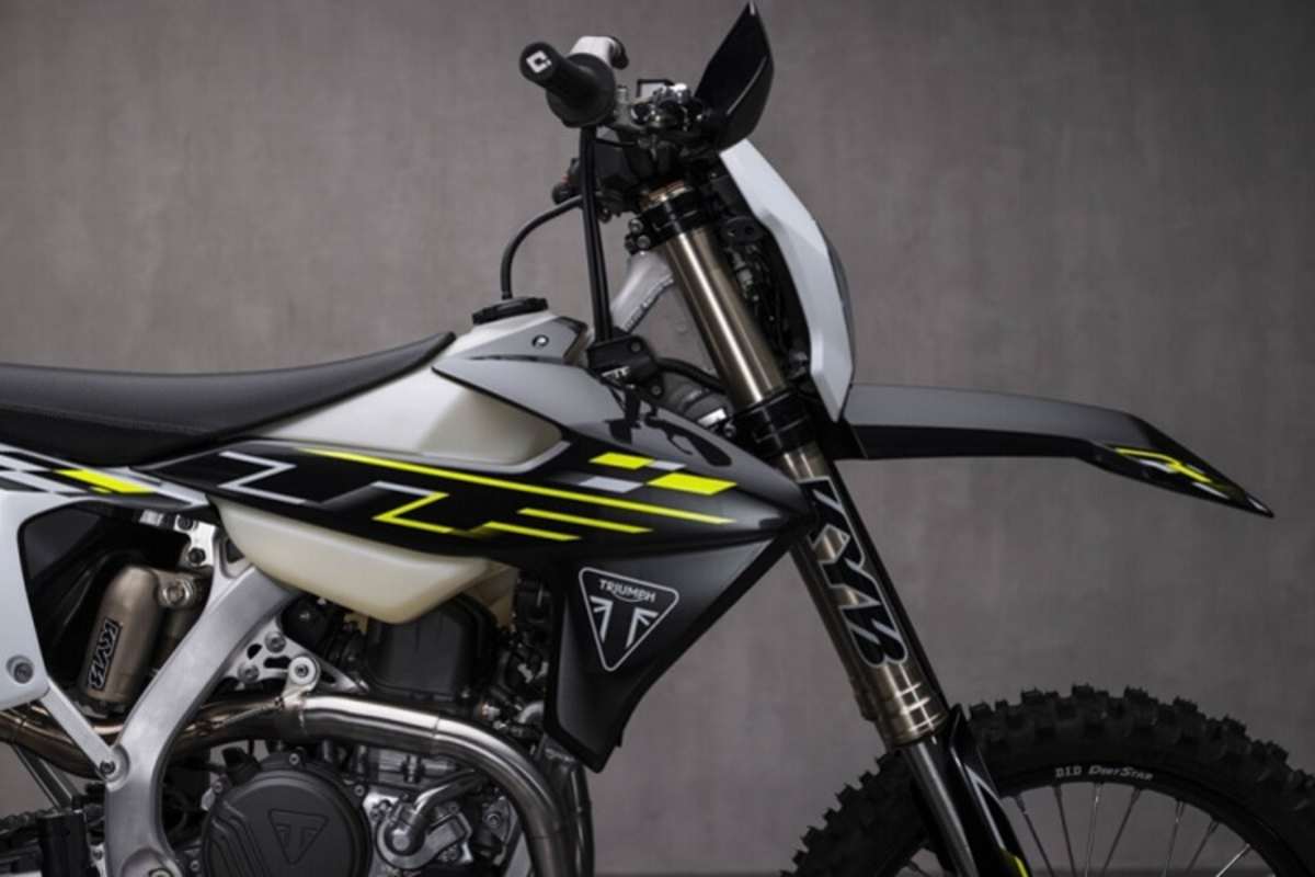 Kompakter OHC-Zylinderkopf wie KTM, Aluchassis wie Yamaha - die ultimative Kombination?