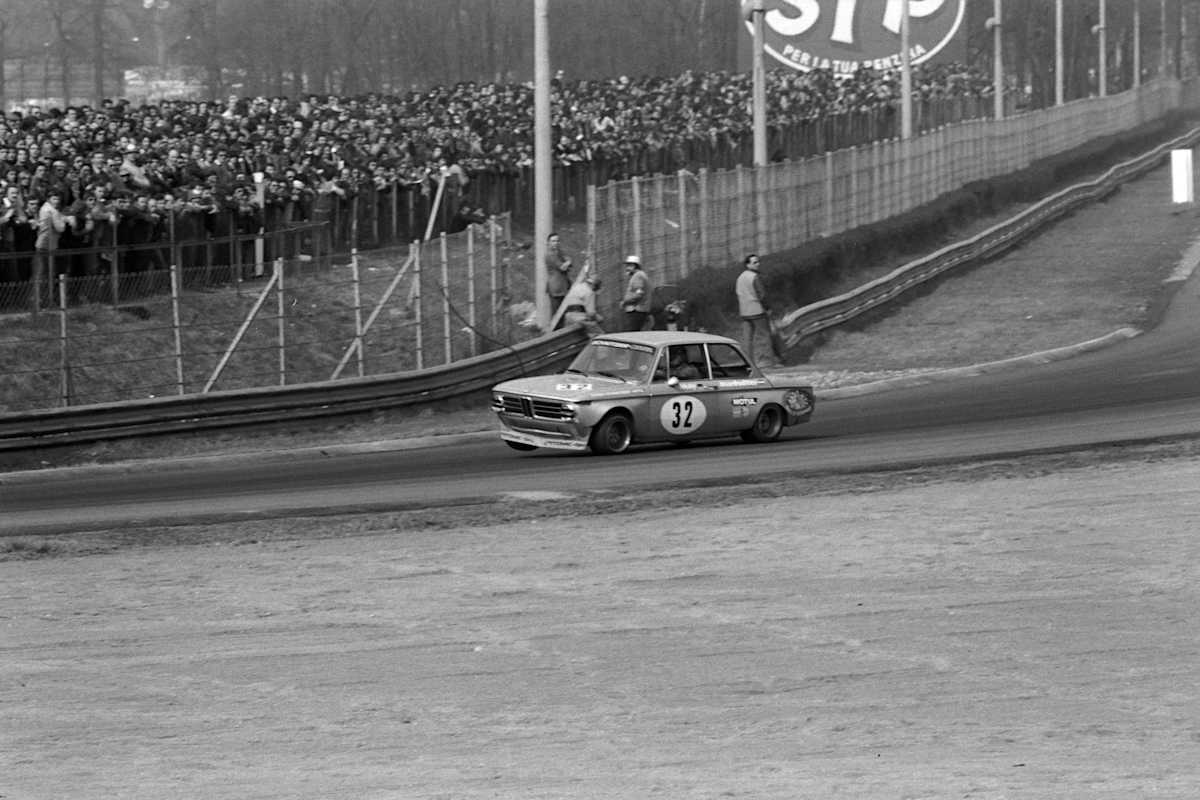 Sepp Manhalter 1973 im vierstündigen ETCC-Rennen in Monza