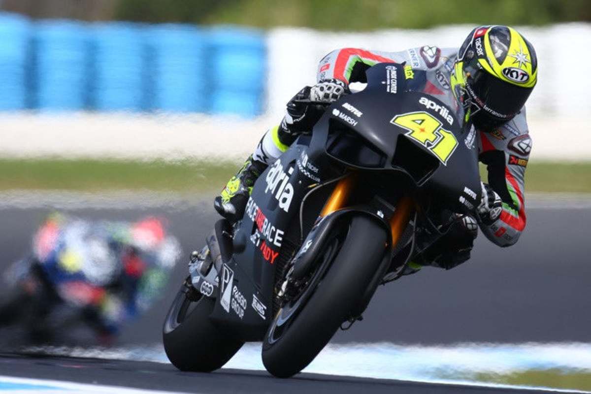 Aleix Espargaró mit der neuen Aprilia-Verkleidung