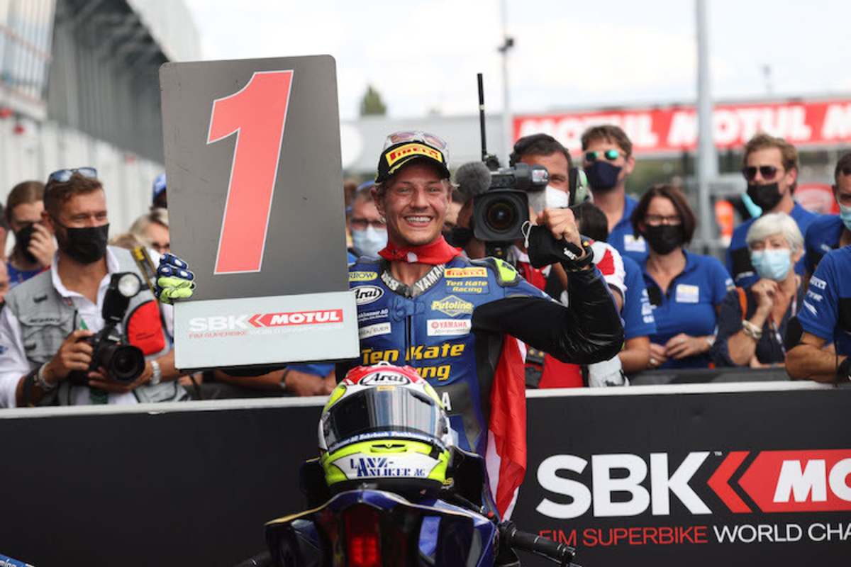 Dominique Aegerter gewinnt Lauf 1