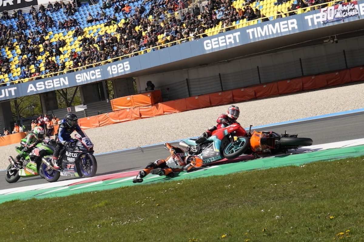 Der Sturz von Jeffrey Buis in Assen