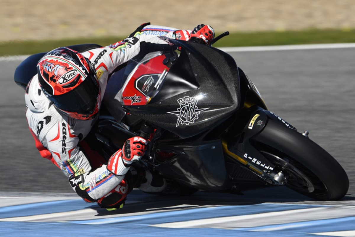 Leon Camier auf der MV Agusta F4RR
