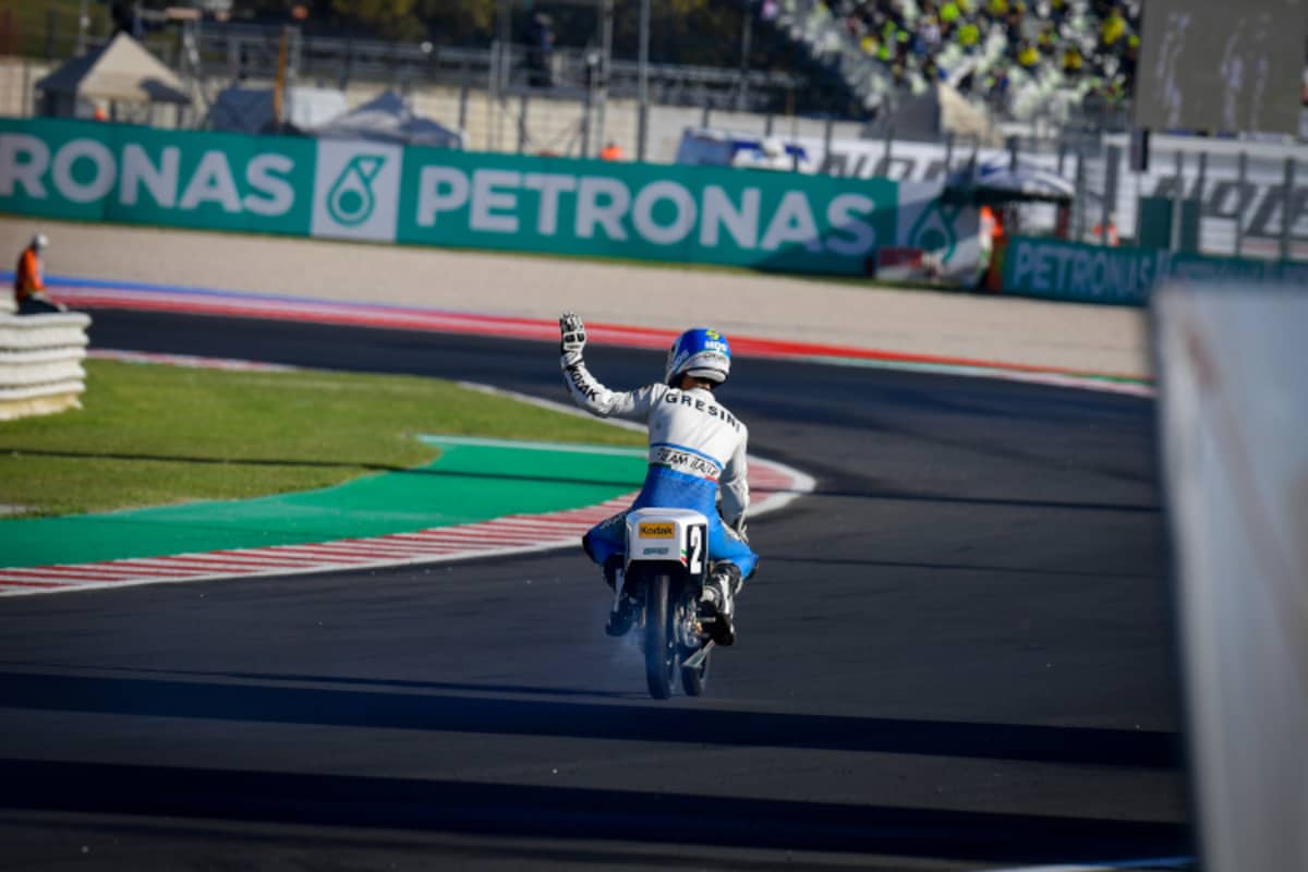 Luca Gresini auf dem Bike seines Vaters Fausto