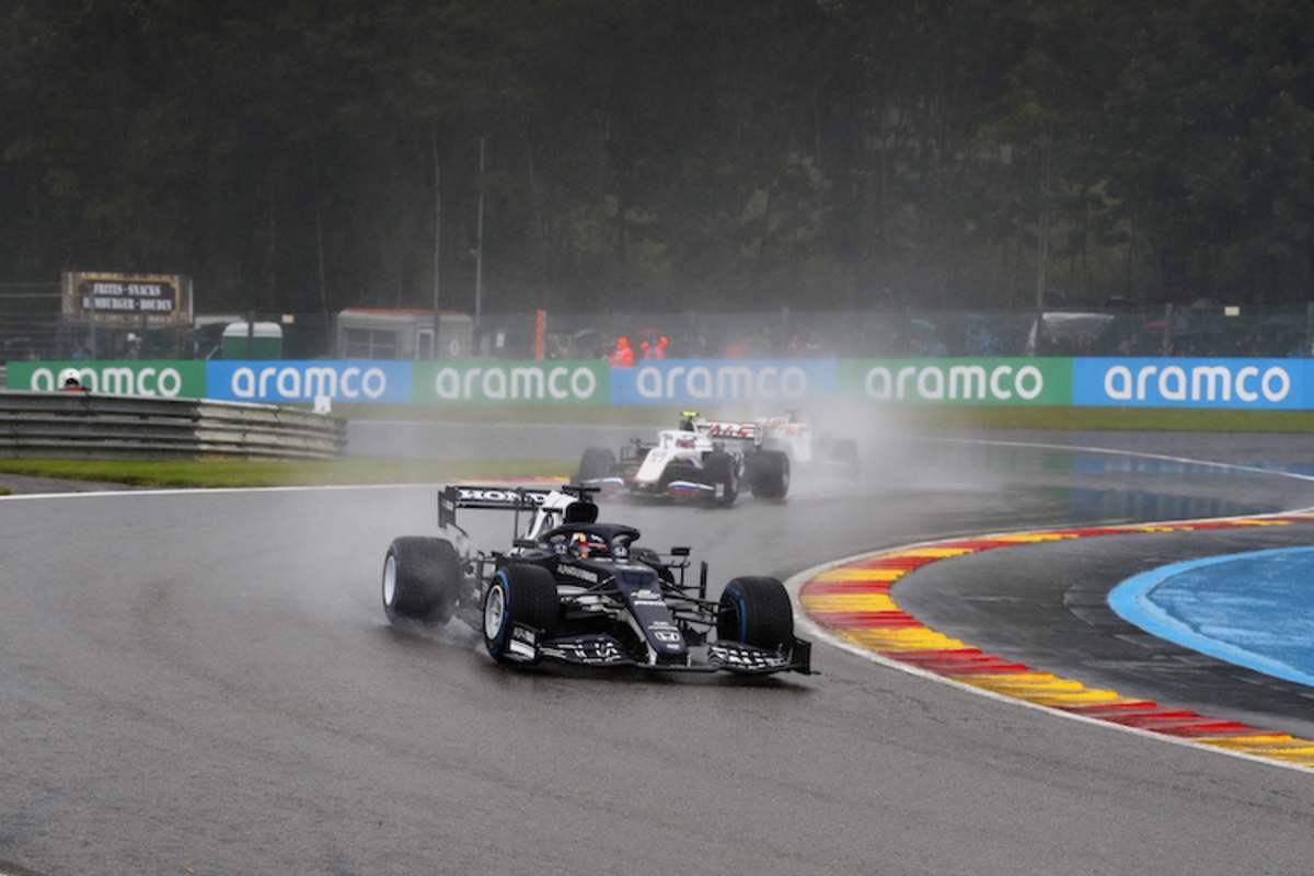 Tsunoda vor Schumacher im Regen von Belgien