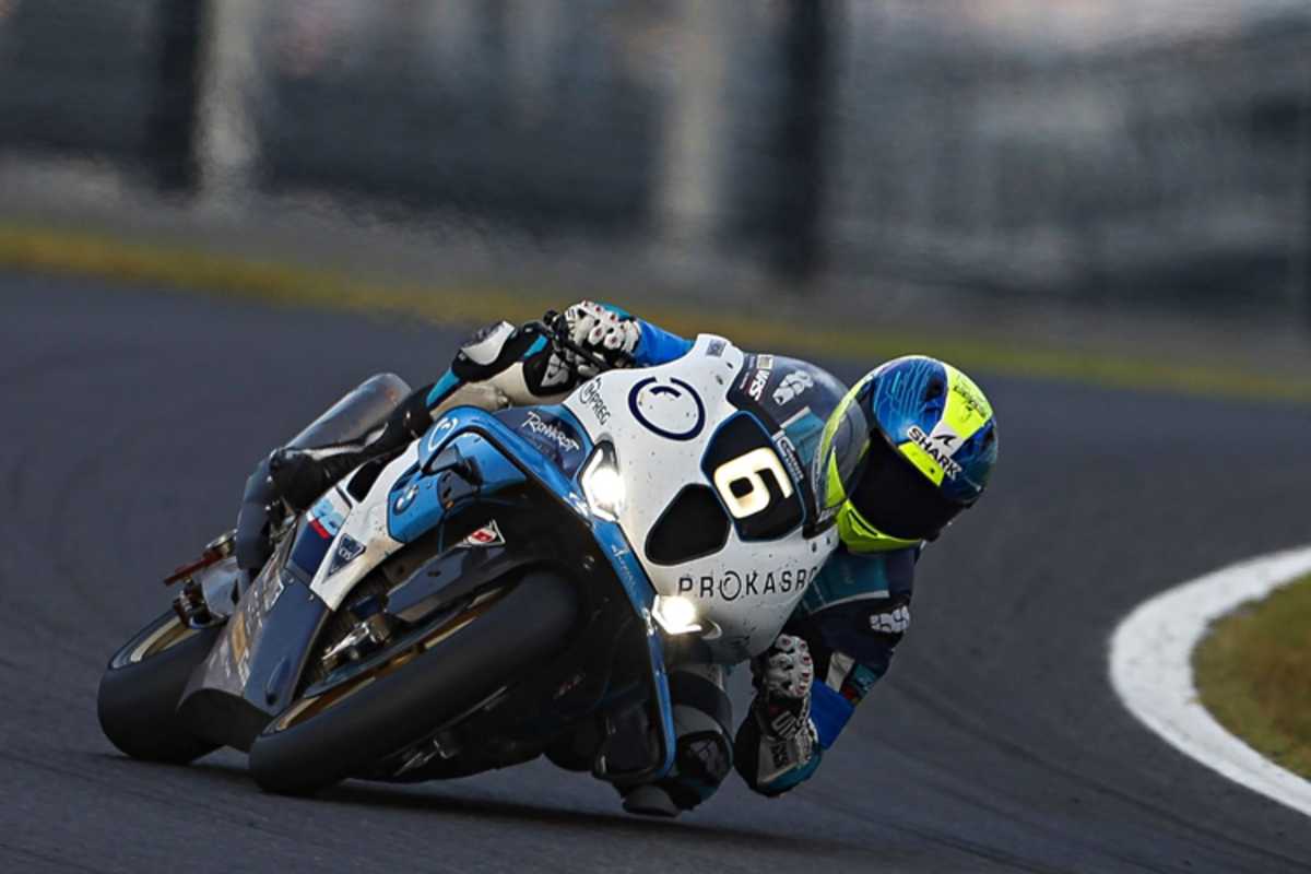 Acht Stunden für Milkhalchik