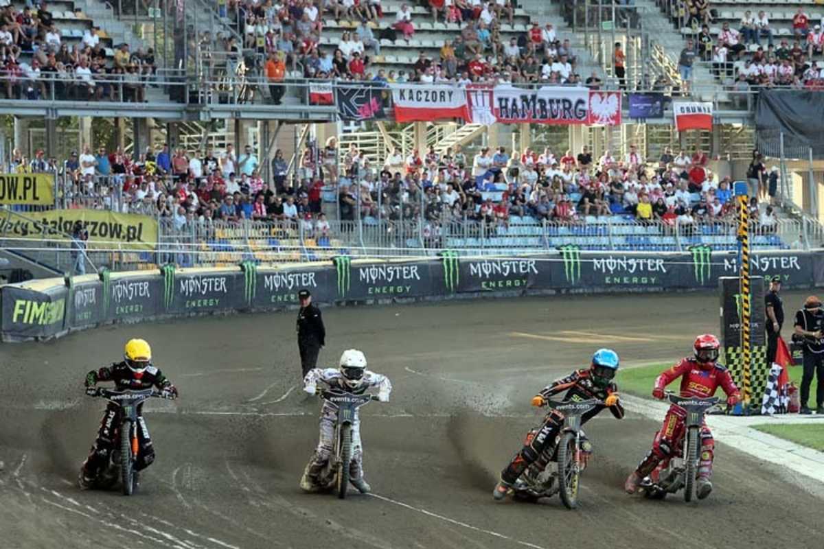 Fricke, Michelsen, Thomsen, Kvech