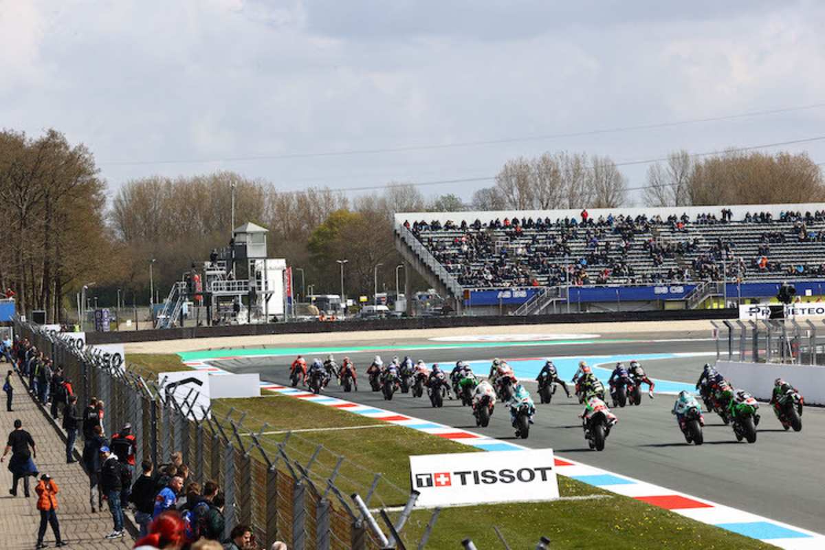 Willkommen zum Rennen in Assen