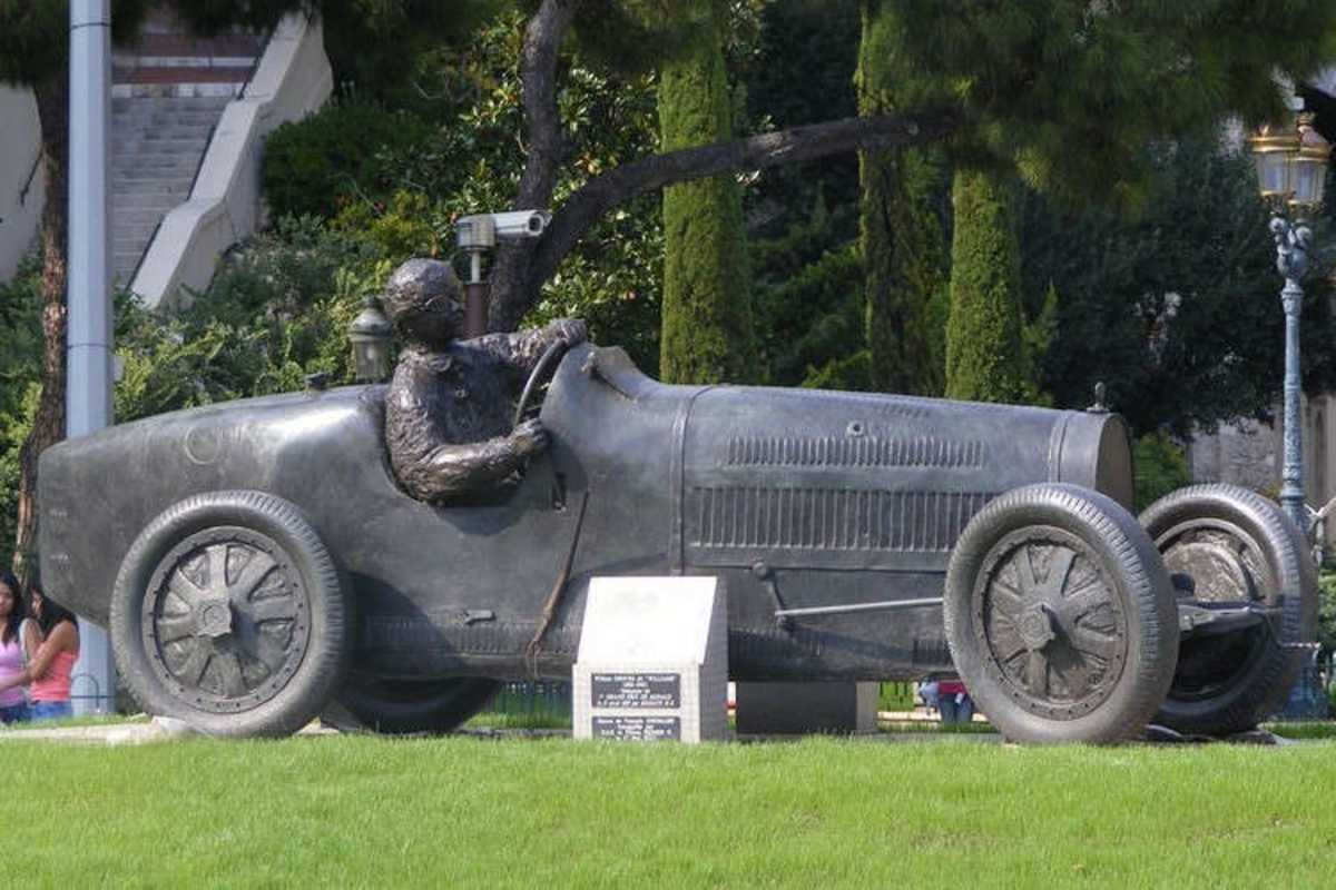 Denkmal für den ersten Monaco-GP-Sieger, William Grover-Williams
