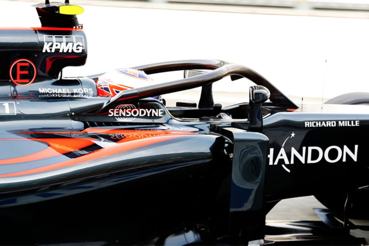 Der Weltmeister von 2009 geht auf die Bahn