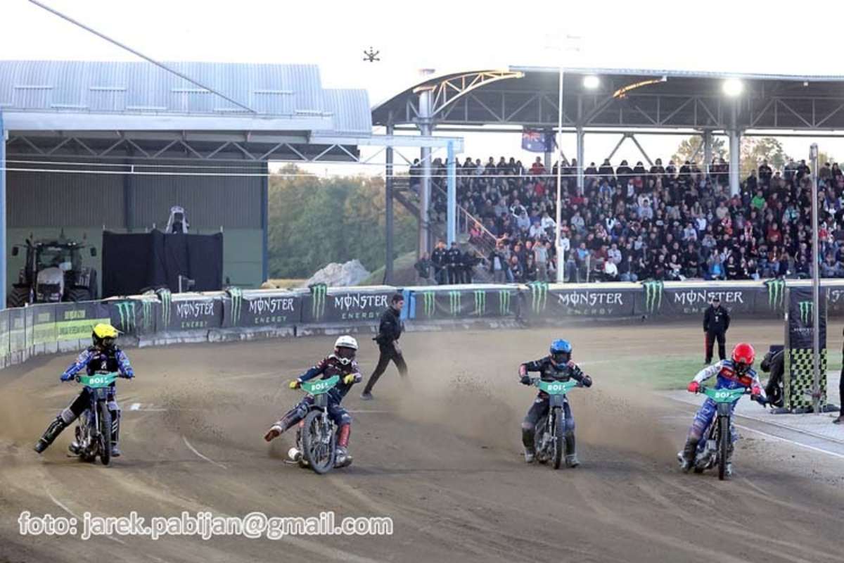 Bewley, Madsen, Kubera, Holder