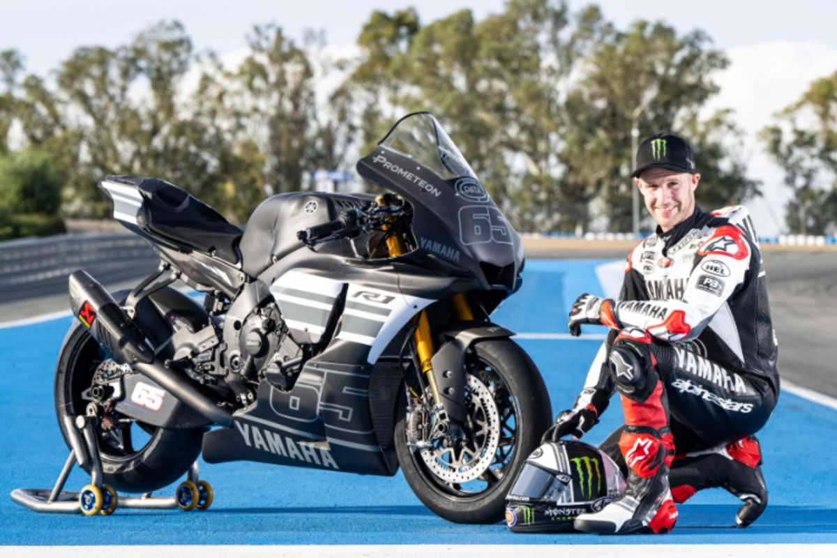 Jonathan Rea beim Fotoshooting