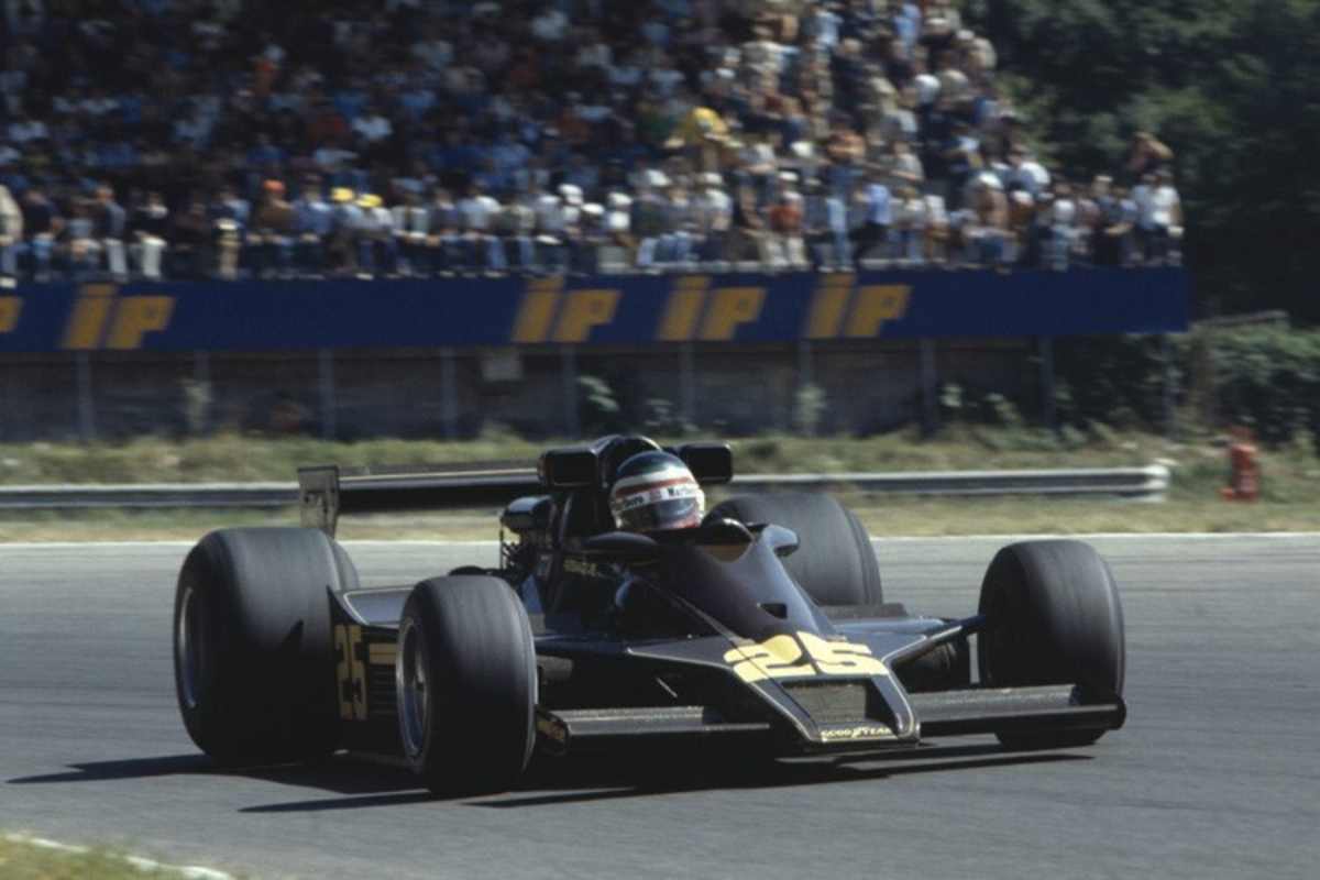Héctor Rebaque 1989 im privaten Lotus