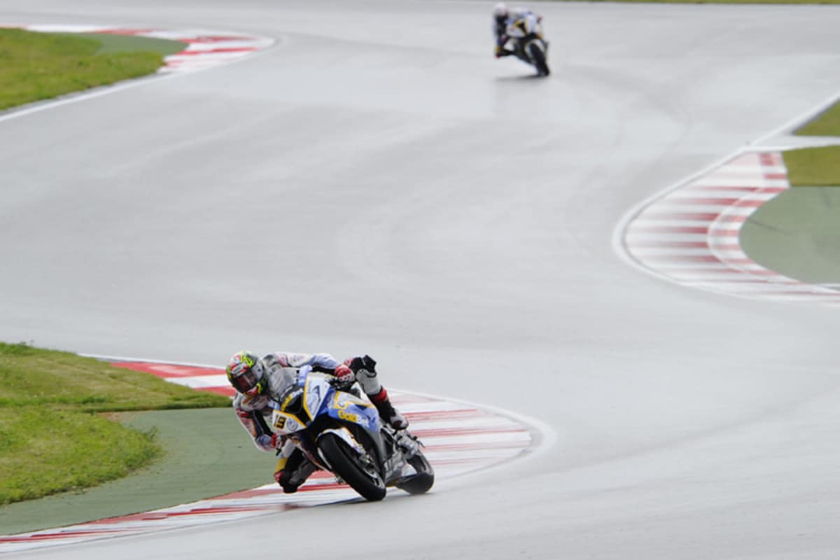 Chaz Davies lag lange weit vor Marco Melandri