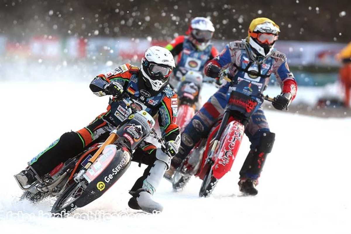 Jell, Klatovsky, Simon