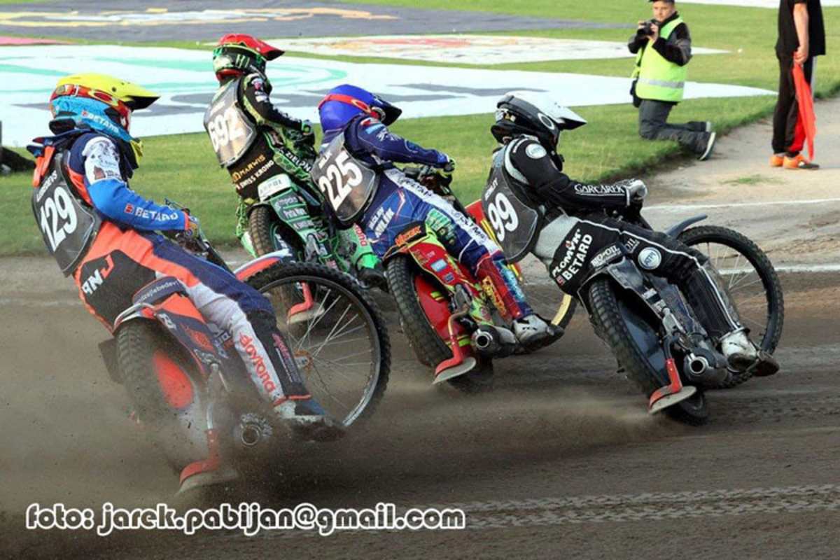 Bewley, Milik, Dudek, Lebedevs