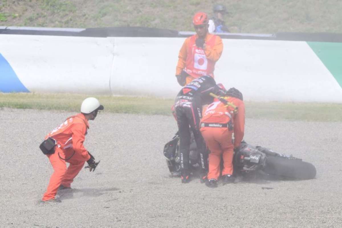 Der Unfall von Marco Bezzecchi