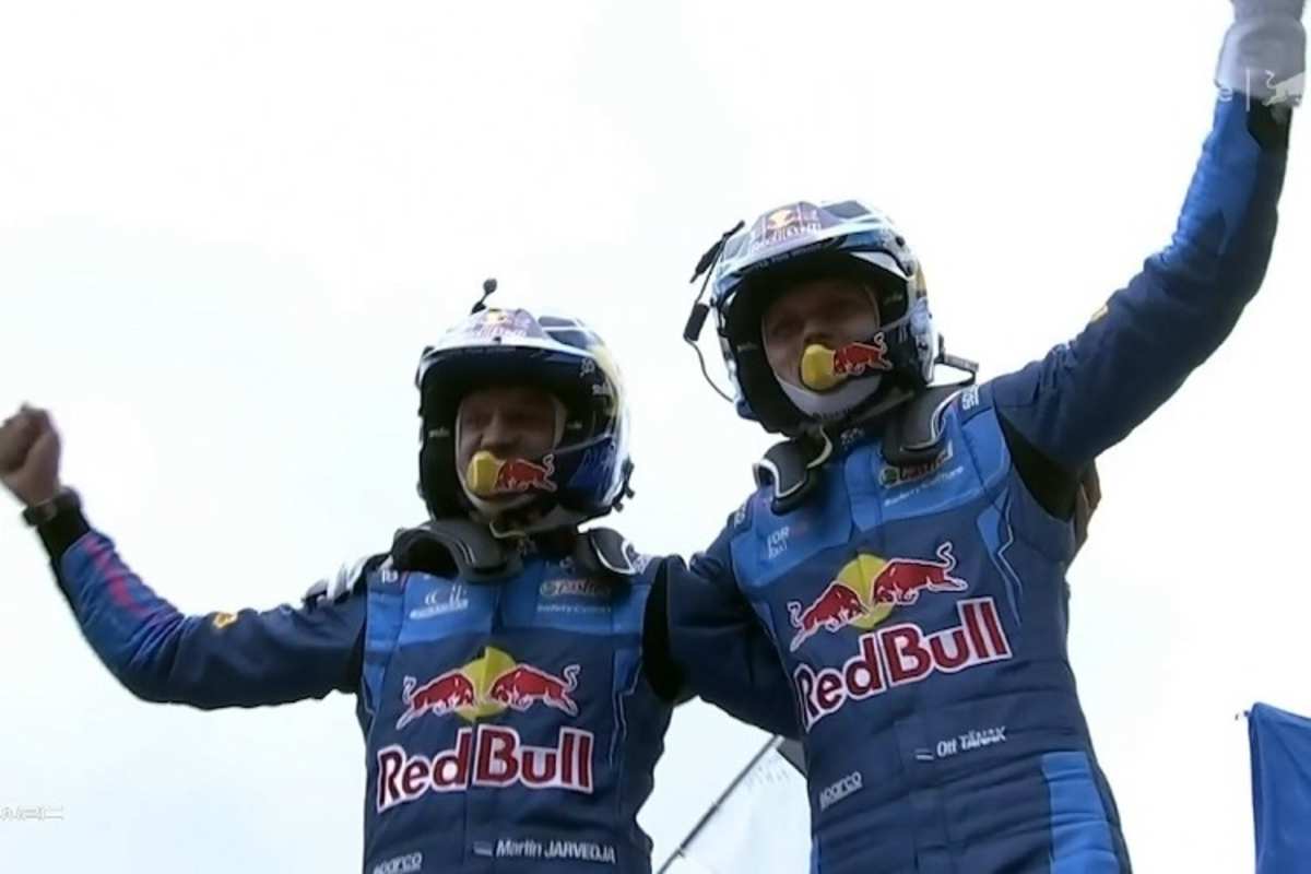 Die Sieger Martin Järveoja und Ott Tänak