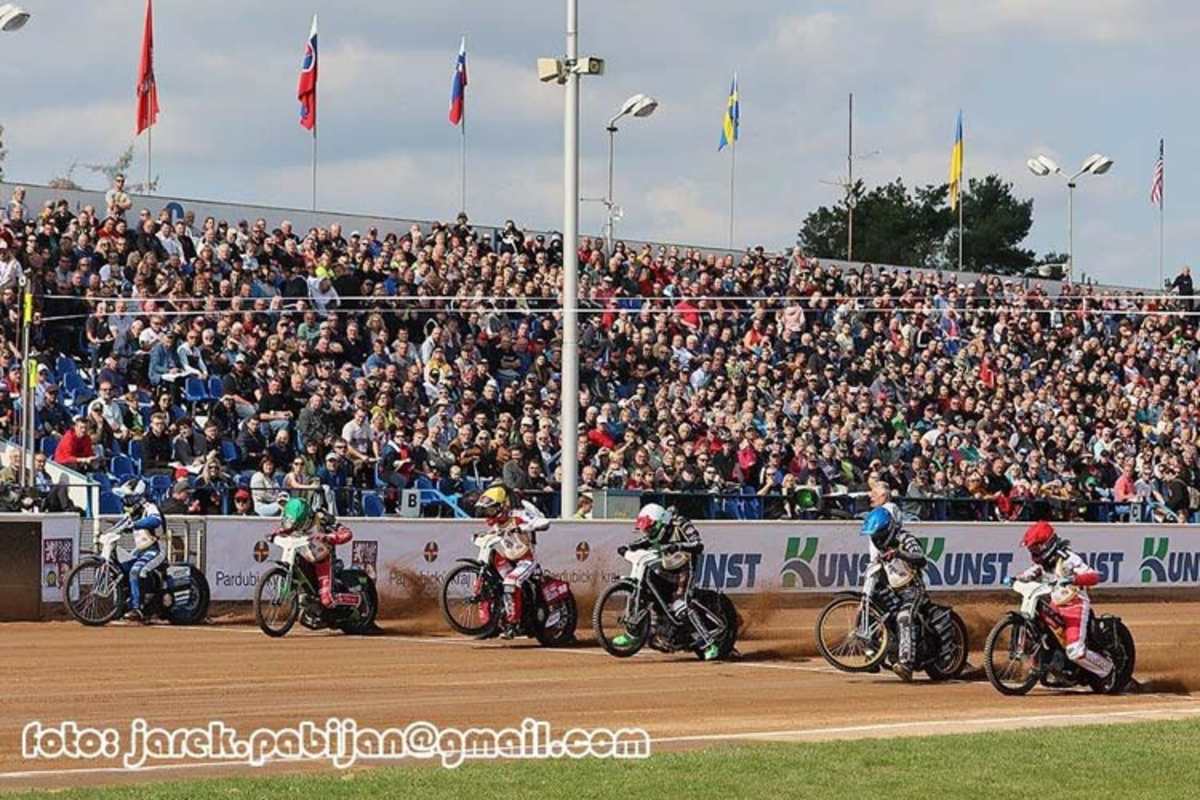 Kowalski, Hansen, Wölbert, Skorja, Lindbäck, Krcmar