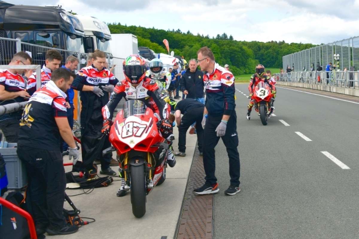 IDM Schleiz 2025: Im Paddock