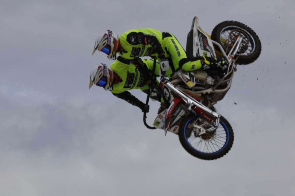 Van Daele und Beernaert beim Backflip in Lommel