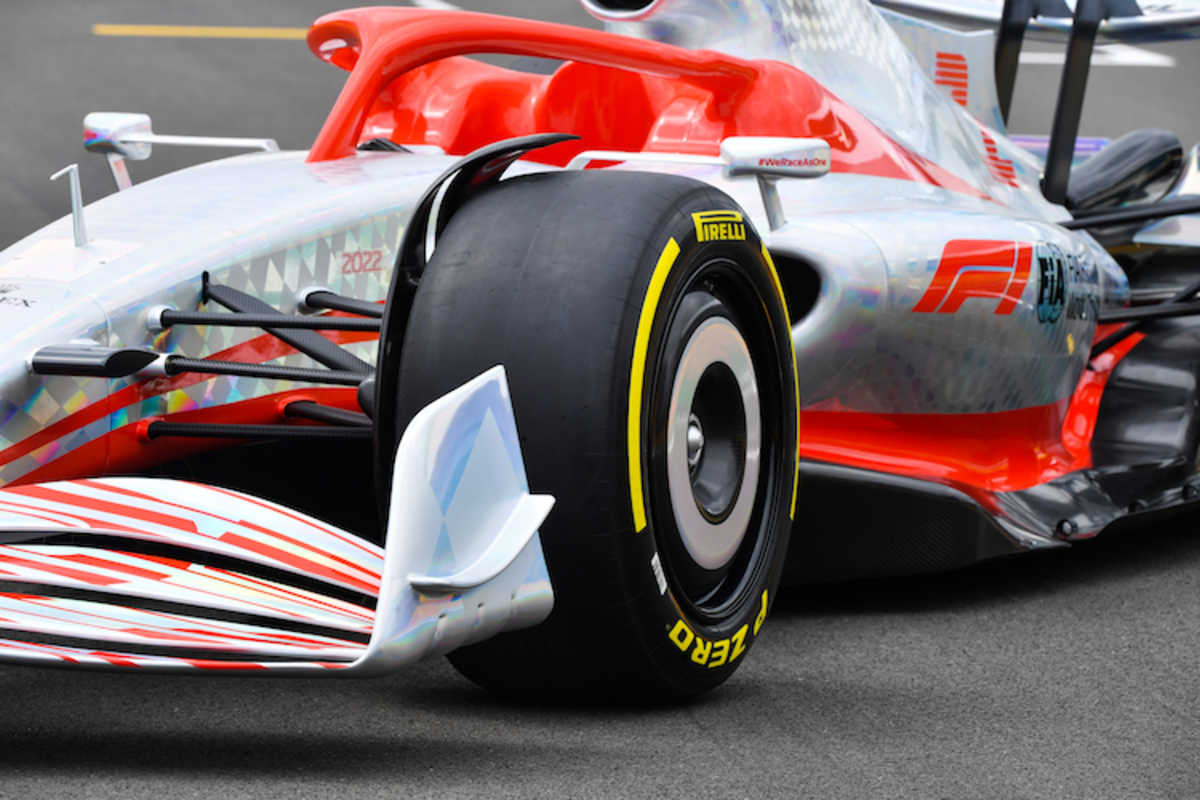 Auffällig: Radkappen und Schutzblech