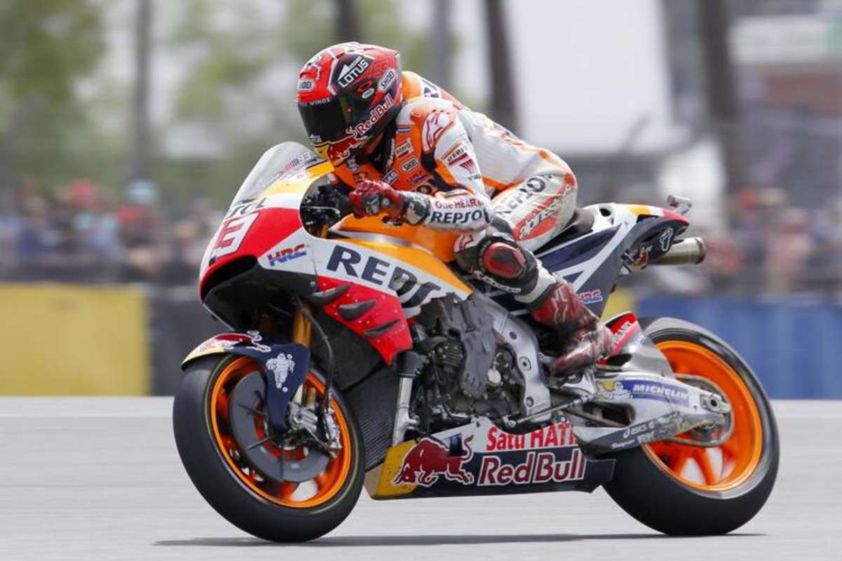 Bild 3: Márquez nach seinen Sturz in Le Mans