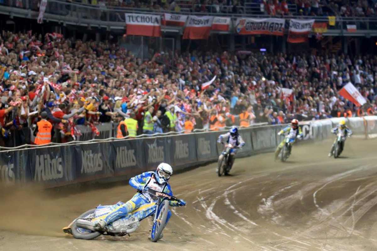 Die Fans in Landsberg feierten ihren Bartosz Zmarzlik (vorne)