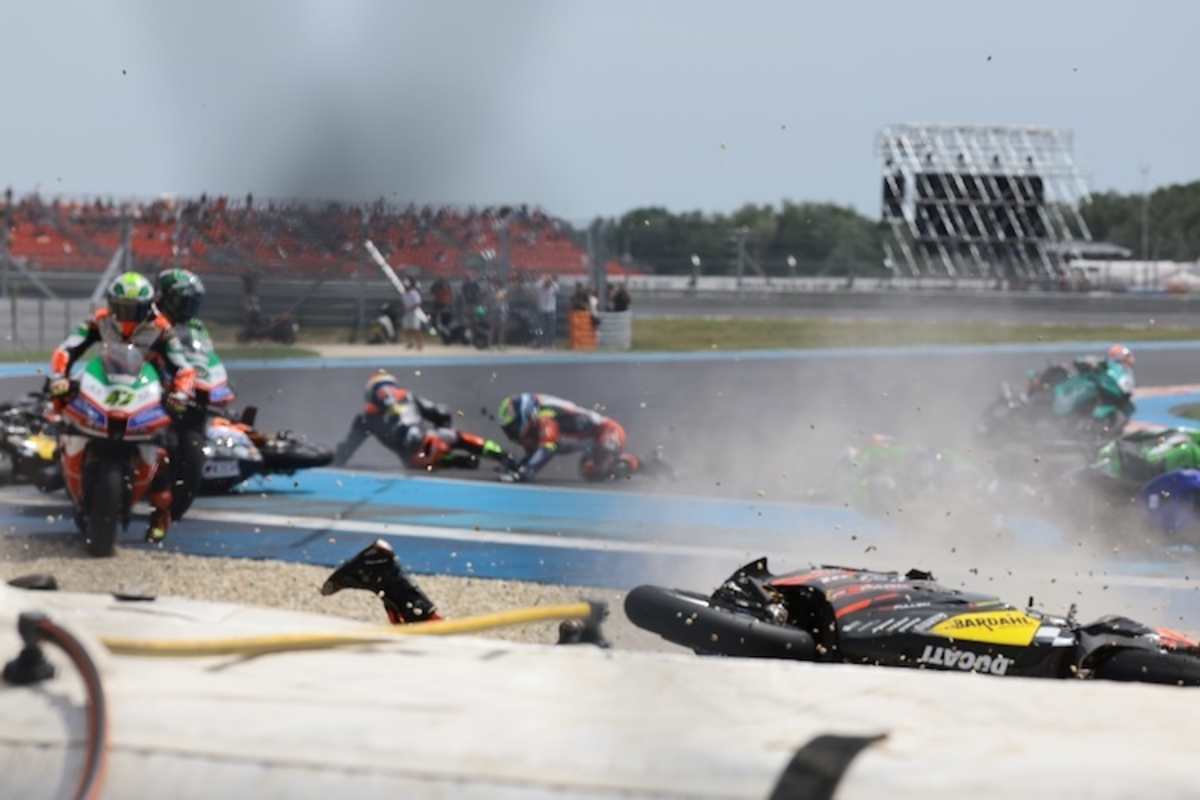 Massenunfall auf dem Balaton Park Circuit