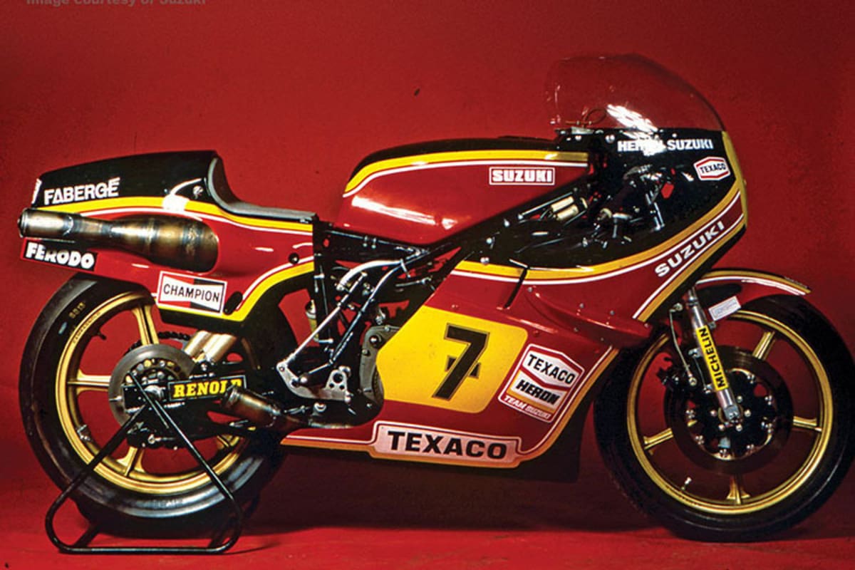 Auf der Heron-Werks-Suzuki gewann Barry Sheene die WM 1976 und 1977