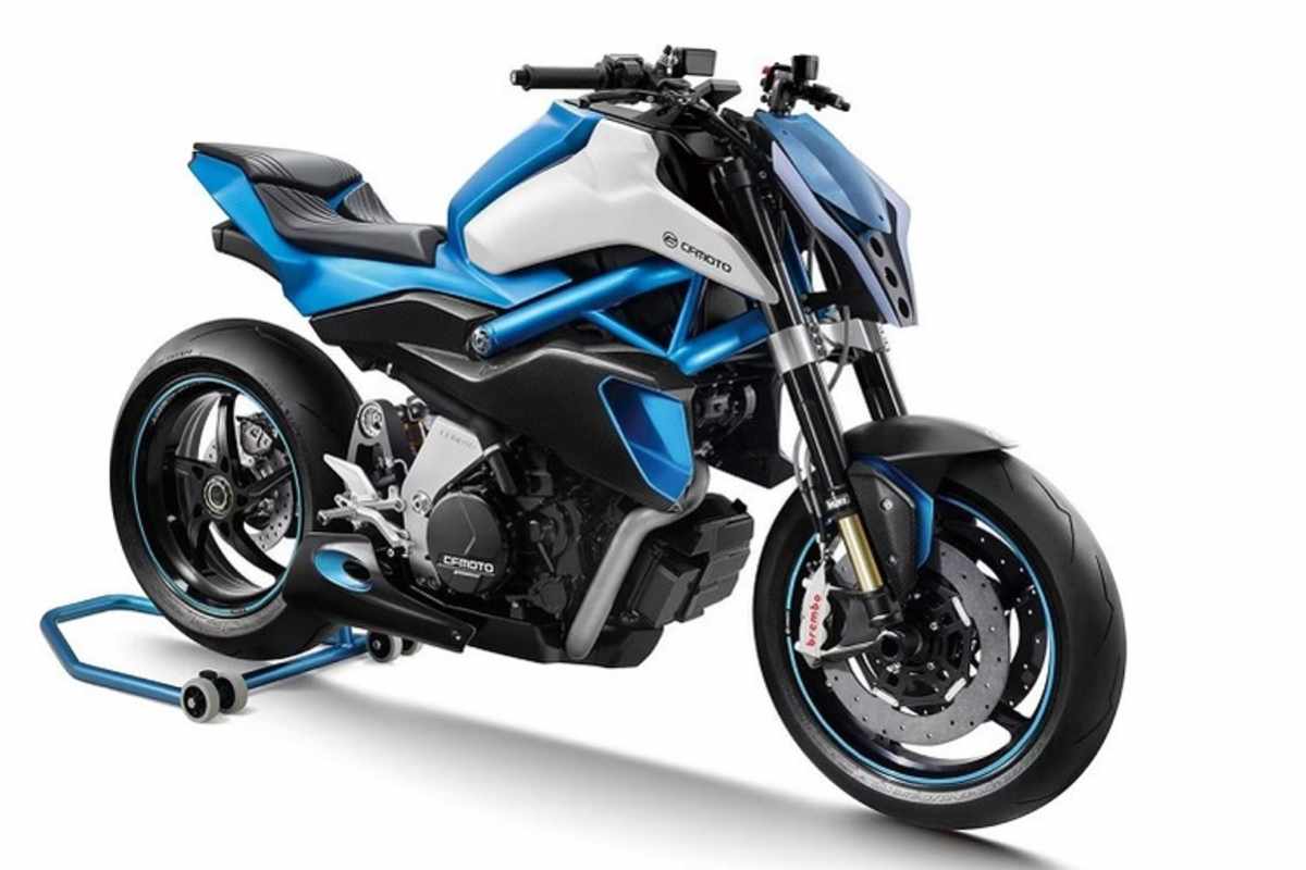 Konzeptmotorrad mit unkonventionellen technischen Lösungen: CF Moto V.02-NK